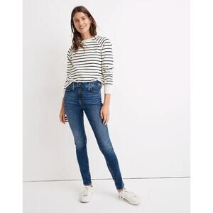 Madewell 10" High-Rise Roadtripper Jeans in Ridgefield Wash: Zip-Front Edition